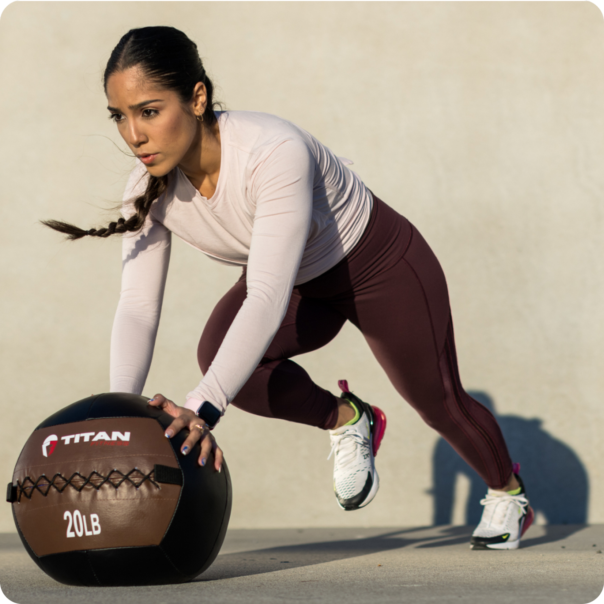 Titan medicine ball 